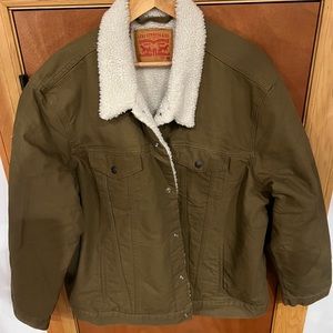Levi’s Sherpa trucker jacket men’s XXL NWT